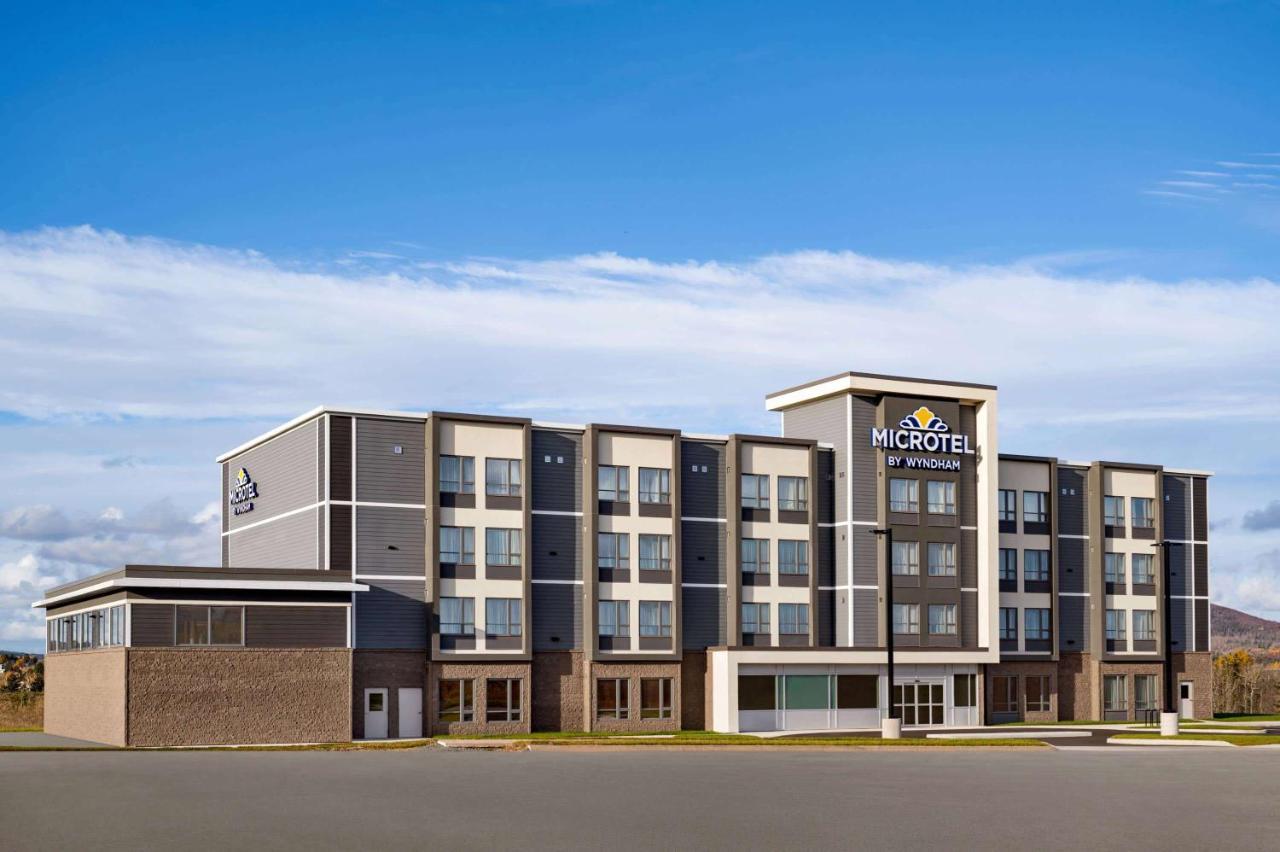Microtel Inn & Suites By Wyndham Antigonish Eksteriør bilde
